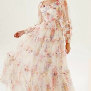 Jardinvue Floral long sleeve Ruffle Hem Maxi Dress Pink. Size M. New.